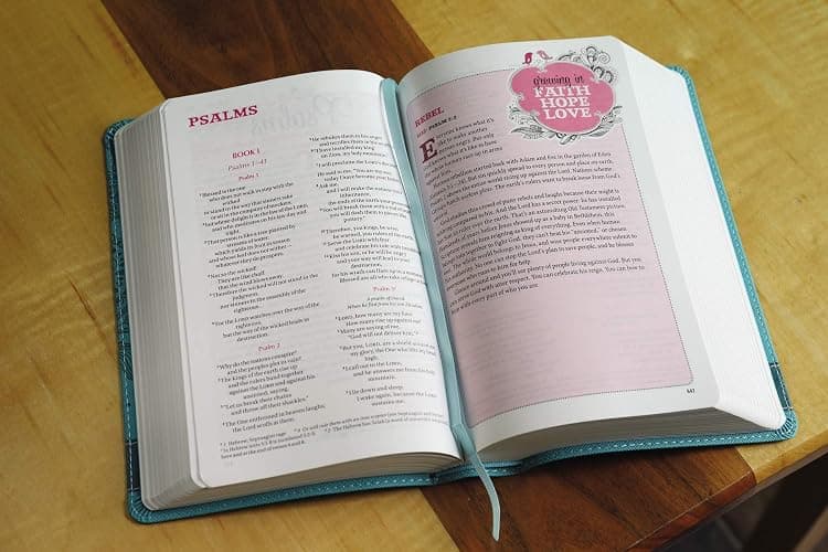 NIV, Bible for Teen Girls, Leathersoft, Blue: Growing in Faith, Hope, and Love – The Perfect Christian Faith Gift for Your Teenage Girl, Age 13-18 thumbnail 4