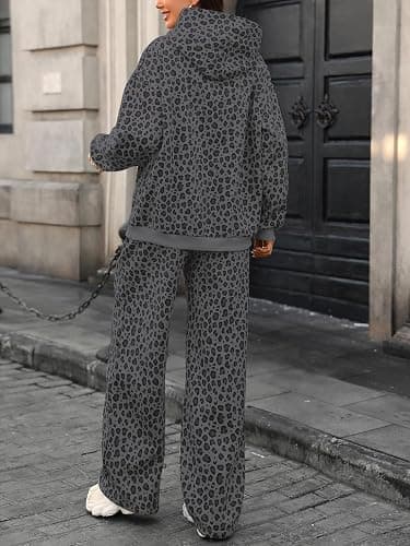 Ythomm Womens Leopard 2 Piece Sets Oversized Hoodies Straight Leg Sweatpants Sweatsuits Hooded Sweatshirt Lounge Fall Outfits thumbnail 4