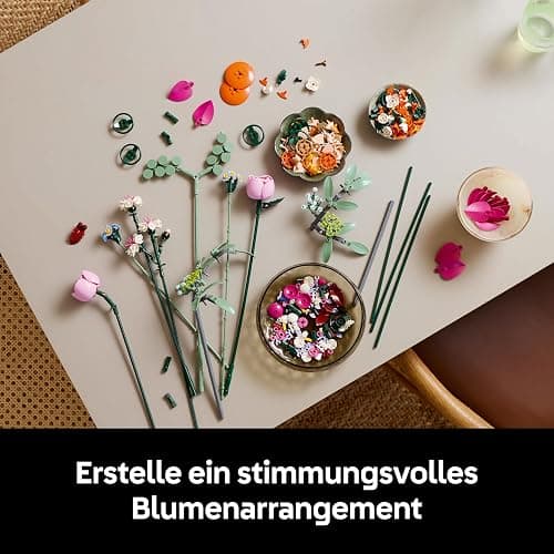 LEGO Botanicals Schöner Rosafarbener Blumenstrauß - Blumendeko - Bauset für Erwachsene - Dekorative Gänseblümchen, Kornblumen, Rosen und Holunderblüten zum Ausstellen - Bürodekoration 10342 thumbnail 5