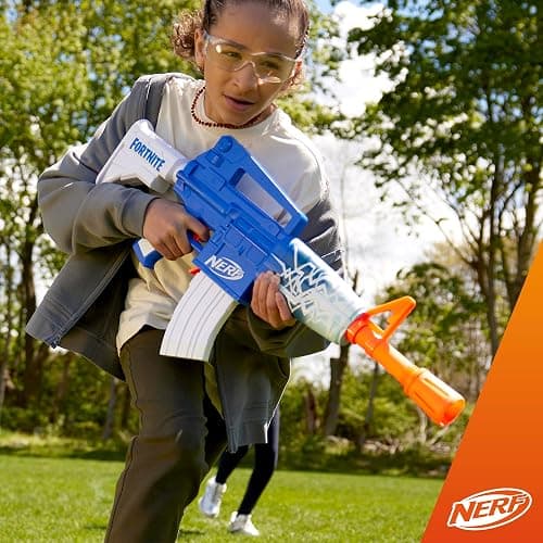 Nerf Fortnite Blue Shock Blaster, 10-Dart Clip, 10 Elite Nerf Darts, Includes Bonus Code to Unlock The Beat Wrap in The Game, Motorized Dart Blaster thumbnail 2