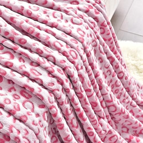 PLEASANT BOULEVARD | Leopard Throw Blanket Fleece, Premium Lightweight Cozy Warm Plush Microfiber Bedspread for Couch Sofa and Bed (Hot Pink, Twin (60 x 80 inches)) thumbnail 4