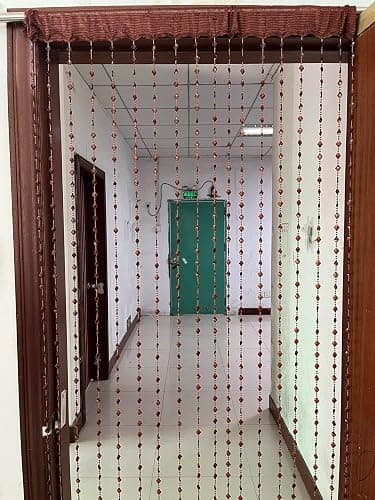 ZiDeTang Acrylic Maple Leaves Diamond Décor Beaded Door Curtain String Doorway Room Divider Window Tassel Blind Screen Panel (39.3"x76.7",Brown) thumbnail 4