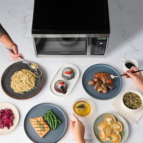 Farberware 0.7 Cu. Ft. Countertop Microwave Oven – 700 Watts Power, Auto Cook Settings, Defrost, Easy Clean and Child Safety Lock - Stainless thumbnail 2