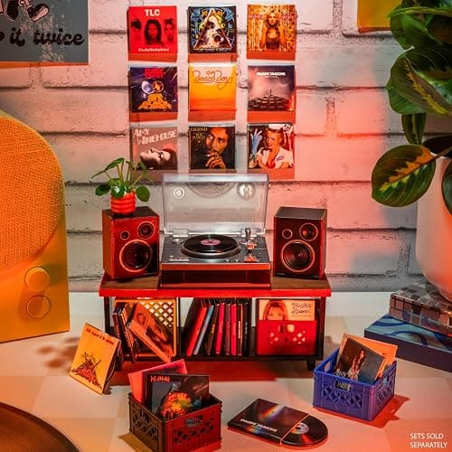 MGA's Miniverse Real Music Vinyl Mystery Blind Packaging, Mini Playable Records, 4 Vinyl Records per Pack, Sleeve & Keychain, Collectors, Gift, Britney Spears, Elton John, TLC thumbnail 7