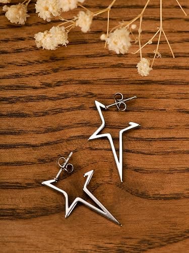 Hanary Silberfarbene Stern-Ohrringe, Y2K, Gothic, Punk, Grunge, Emo-Ohrringe, Sternschmuck, Weihnachtsschmuck, Geschenke für Frauen, Edelstahl thumbnail 6
