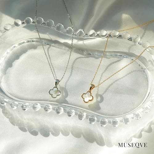 Clover necklace  thumbnail 3