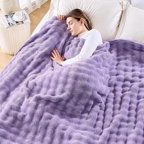 NEWCOSPLAY King Blanket for Couch Lavender Super Soft Flannel Fleece 3D Bubble Lightweight Bed Blanket All Season Use (Lavender, King(90"x110")) - Image 1