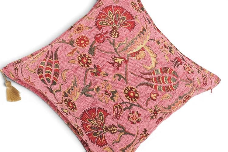 YUSUF COLLECTION - Turkish Fabric Pillow Cover 18x18, Pale Pink Boho Throw Pillow, Caucasus Carnation Pattern Decorative Sofa Accent Ethnic Cushion thumbnail 3