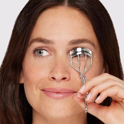 Tweezerman Classic Eyelash Curler with Refill Pads - Makeup Eyelash Tool for all Eye Shapes thumbnail 9