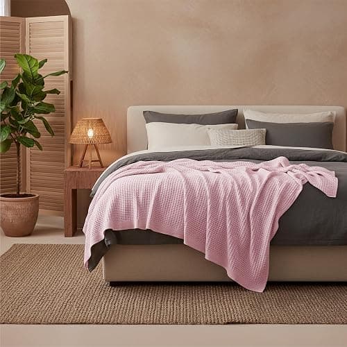 Bedsure 100% Cotton Blanket Full Size for Bed - Cooling Breathable and Soft for Summer, Thick Cozy Waffle Weave Blanket Gifts for Women, Pink, 80x90 Inches thumbnail 7