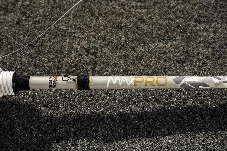 Abu Garcia Max Pro Low Profile Baitcast Reel and Fishing Rod Combo thumbnail 9