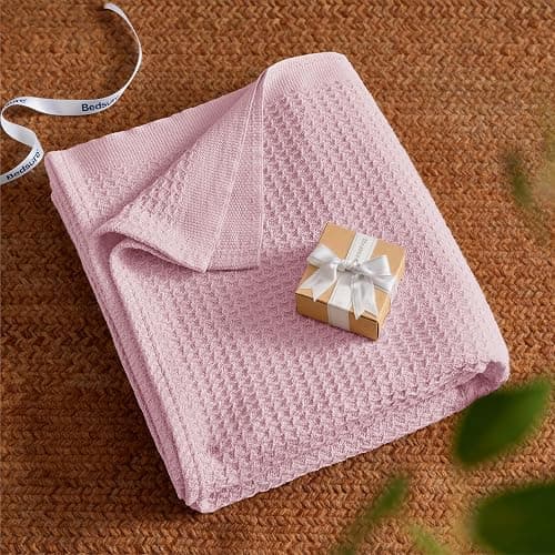 Bedsure 100% Cotton Blanket Full Size for Bed - Cooling Breathable and Soft for Summer, Thick Cozy Waffle Weave Blanket Gifts for Women, Pink, 80x90 Inches thumbnail 6