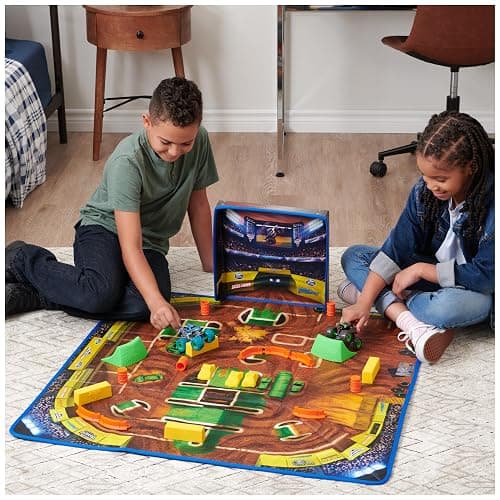 Monster Jam, Ultimate Arena Playmat & Storage with 2 Exclusive Monster Trucks, 1:64 Scale, 20 Accessories, Kids Toys for Boys and Girls Ages 4 and Up thumbnail 2