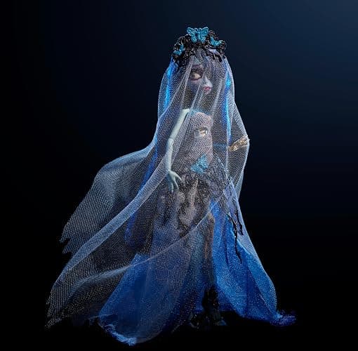 Monster High Skullector Doll, Corpse Bride Emily Collectible in Gothic Spiderweb Wedding Dress with Accessories Like Gauze Veil and Doll Stand thumbnail 5