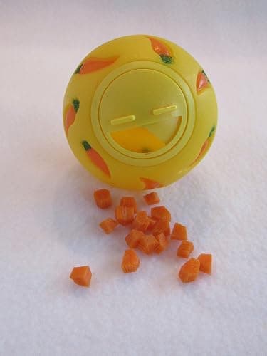 Wheeky Treat Ball Toy for Guinea Pigs, Rabbits, Hedgehogs and Other Small Pets, 7 cm, Yellow, Adjustable Opening Treat Toy New thumbnail 6