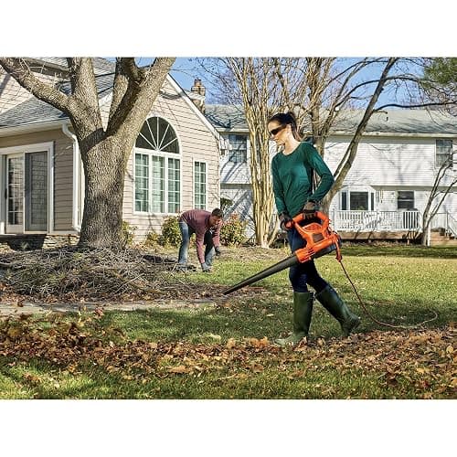 BLACK+DECKER Leaf Blower, Leaf Vacuum and Mulcher 3 in 1, Backpack Blowers for Lawn Care,250 mph Airflow, 400 cfm Delivery Power, Reusable Bag Included, Corded (BEBL7000) thumbnail 11