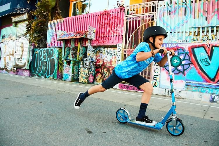Razor A5 Lux Kick Scooter for Kids Ages 8+ - 8" Urethane Wheels, Anodized Finish Featuring Bold Colors and Graphics, for Riders up to 220 lbs thumbnail 2