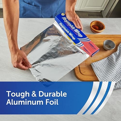 Reynolds Wrap Everyday Strength Aluminum Foil Roll, Freezer and Grill Safe, Great for Foil Packets and Home Cooking, 12 Inches Wide, 200 Total Sq. Ft. thumbnail 4
