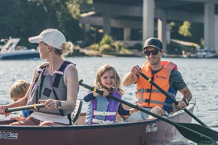 Onyx U.S. Coast Guard and Transport Canada Approved MoveVent Dynamic Paddle Vest for Adults for Kayaking, Canoeing, Stand Up Paddleboarding thumbnail 4