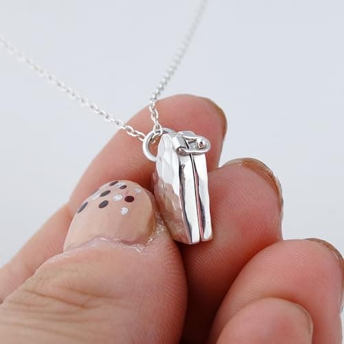 FashionJunkie4Life Sterling Silver Locket Necklaces for Women, 18" Cable Chain thumbnail 5