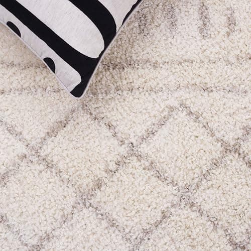 SAFAVIEH Area Rug 4x6 - Arizona Shag Collection - Ivory & Beige, Moroccan Boho Design, Non-Shedding & Easy to Clean, Ideal for Living Room, Bedroom, Dining Space (ASG741A) thumbnail 8