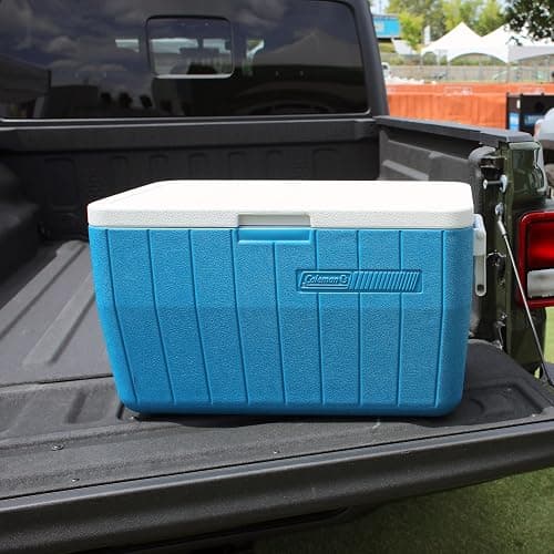 Coleman Chiller Series Insulated Portable Cooler, Hard Cooler with Ice Retention & Handle - Great for Camping, Tailgating, Beach, Picnic, Groceries, Boating & More thumbnail 6