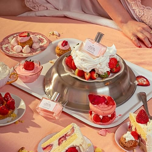 Le Monde Gourmand Fraise Fouettée Eau de Parfum - 1 fl oz (30 ml) - Vanilla, Strawberry, Sugar Perfume Notes thumbnail 7
