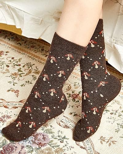 Janmercy 2 Pairs Mushroom Crew Sock Wool Mushroom Socks Classic Flower Socks Women Novelty Socks Casual Women's Socks (Flower) thumbnail 4