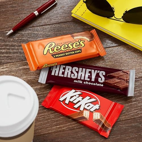HERSHEY'S, KIT KAT and REESE'S Assorted Milk Chocolate Candy Variety Box, 27.3 oz (18 Count) thumbnail 7