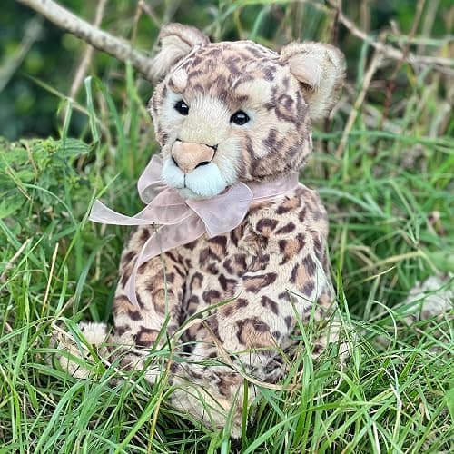 Charlie Bears 2024 Saunter | Zanzibar Leopard Plush Stuffed Animal | Bearhouse Collection Collectable for Kids and Adults thumbnail 5