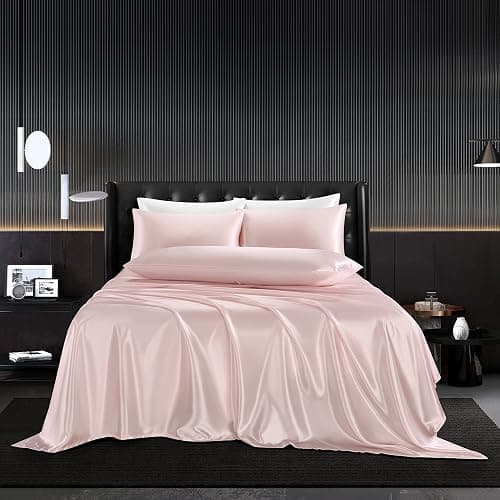 Pink silk sheets  - Image 1