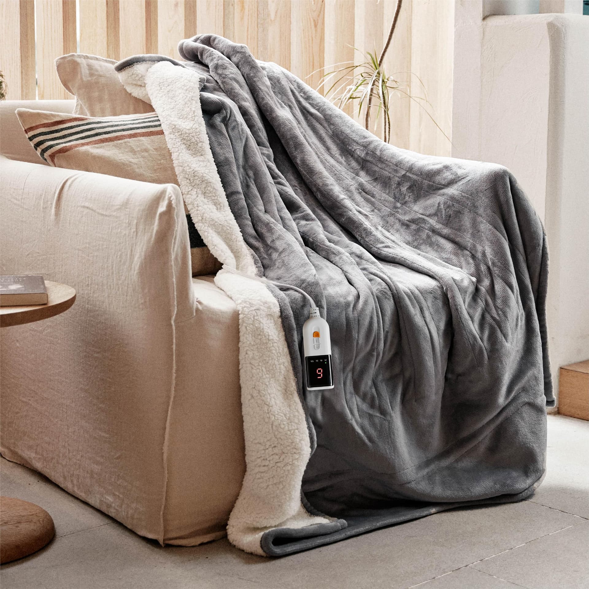 GOTCOZY Heated Blanket Electric Throw - 130x160cm Electric Blanket with 6 Heating Levels & 10 Hours Auto-Off Overheat Protection Soft Silky Plush Heating Blanket Machine Washable(Grey) - Image 1