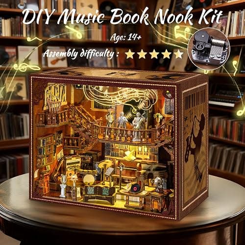 Maestro's Study (Book Nook) thumbnail 3