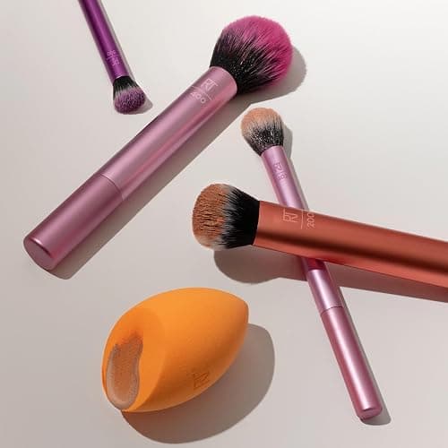 Real Techniques 6 Piece Everyday Essentials Makeup Brush Set, Includes 4 Brushes & 2 Makeup Sponges, For Foundation, Blush, Bronzer, Contour, Eyeshadow, & Powder, Travel Gift Set, Cruelty-Free & Vegan thumbnail 9