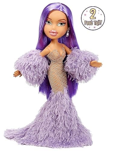 Bratz x Kylie Jenner 24-Inch Large-Scale Fashion Doll with Gown, 2 Feet Tall, Amazon Exclusive thumbnail 5