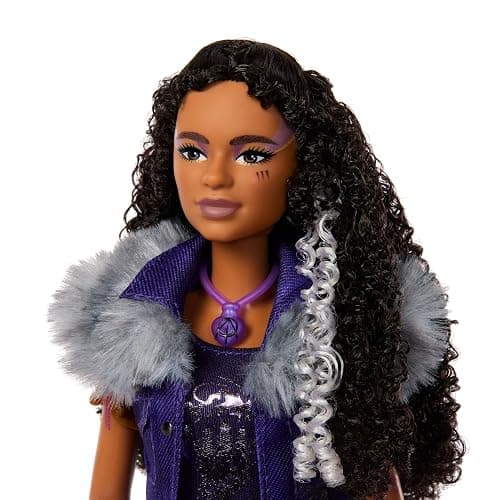 Mattel Disney Zombies 4: Dawn of The Vampires Willa Lykensen Fashion Doll with Removable Outfit & 7 Accessories, Inspired by The Movie thumbnail 3