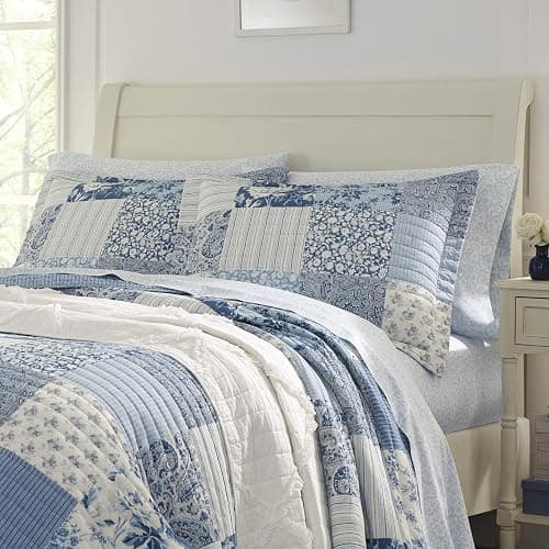 Laura Ashley - Queen Quilt Set, Soft & Reversible Cotton Floral Bedding with a Medium Weight Feel, 3 Piece Bed Set with Matching Pillowcases (Paisley Printed Patchwork Blue) thumbnail 9