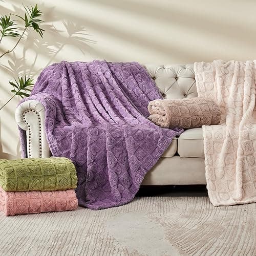 FY FIBER HOUSE Throw Blankets with Heart Checkered,Soft Warm Blankets for Lover Mom Father Friends Gifts,Washable Lightweight Fuzzy Blanket for Couch Sofa Bed All Season(Pink,50"x60") thumbnail 7