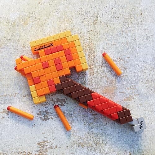 Nerf Minecraft Firebrand, Dart Blasting Axe, 6 Nerf Elite Foam Darts, Design Inspired by Minecraft Axe in The Game, Pull Down Priming, Minecraft Toys thumbnail 7