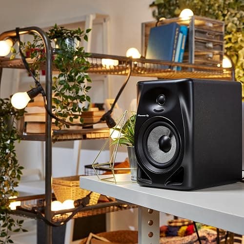 Pioneer DJ DM-50D Active 5-inch Desktop Monitor Speaker, Black thumbnail 20