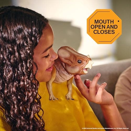 Wow! Stuff: Jurassic World Dolores Deluxe Puppetronic by RealFX - Interactive Baby Aquilops, 30+ Actions & Sounds, Realistic 15" Dinosaur Toy, Ages 8+ thumbnail 7