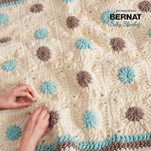 Bernat BABY BLANKET BB White Yarn - 1 Pack of 10.5oz/300g - Polyester - #6 Super Bulky - 220 Yards - Knitting/Crochet thumbnail 3