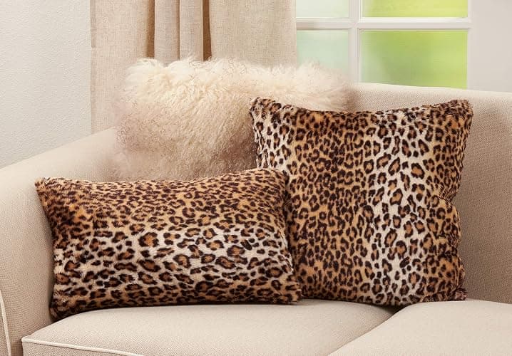 SARO LIFESTYLE Guépard Collection Cheetah Print Faux Fur Throw Pillow with Poly Filling, 12" x 20", Brown thumbnail 2