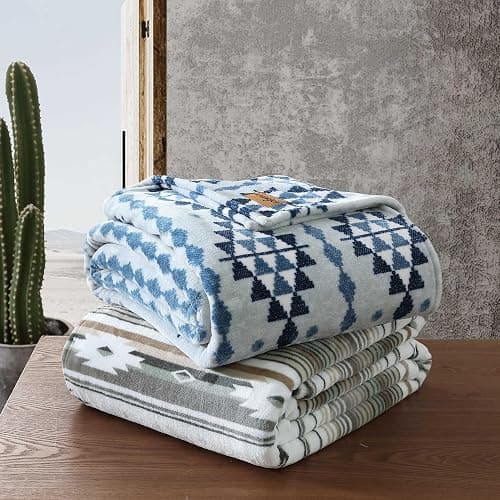 Wrangler - King Blanket, Ultra Soft Plush Fleece Reversible Bedding, Lightweight Home Decor for All Seasons (Westin Blue, King) thumbnail 6