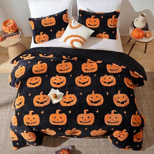 Smoofy Pumpkin Halloween Comforter Set, Fleece Queen Halloween Bedding | Cute Pumpkin Halloween Room Decor, Fluffy 3 Pieces Queen Size Bedding Set (1 Comforter, 2 Pillowcases) thumbnail 4