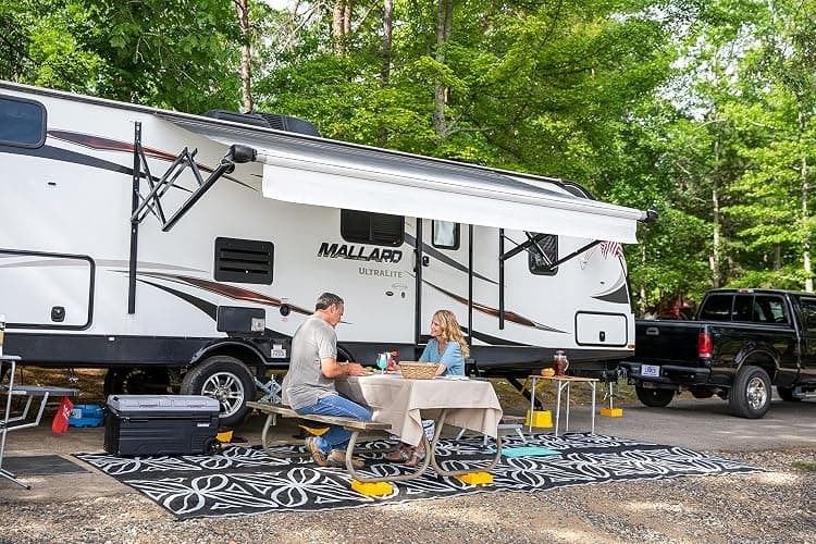 Camco Camper/RV Leveling Blocks - Features Stackable Interlocking Design & Includes Zippered Bag for RV Storage - Compatible w/Single Wheels, Dual Wheels, Tandem Axles & More - 16-Pack (44501) thumbnail 7