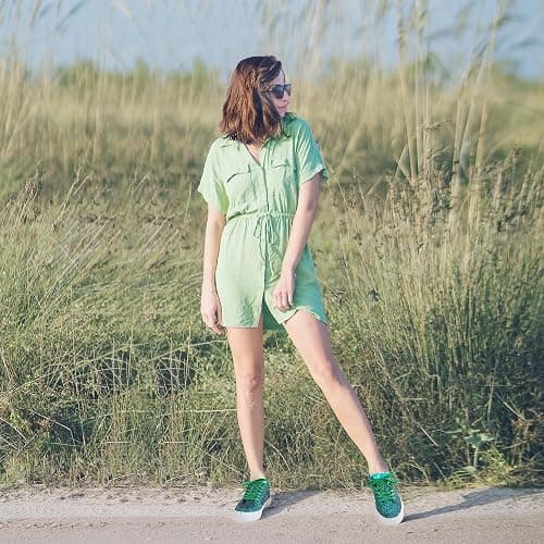 Jeekopeg Glitter Sparkly Fashion Sneakers Shoes Shiny Casual Shoes Bling Sequin Concert Low Cut Lace up Shoes thumbnail 2