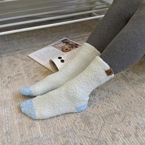 BEARPAW 4 Pair Pack Cozy Super Soft Lounge Socks Multi Pattern Crew Socks thumbnail 6