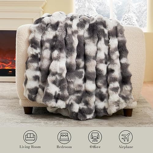Amélie Home Faux Fur Throw Blanket for Couch, Ultra Soft Fuzzy Plush Bubble Throw for Sofa, Living Room & Home Decor, 50"x60", Tie-dye Grey thumbnail 2