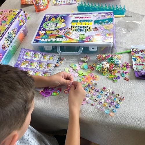 Rainbow Loom® Loomi-Pals™ MEGA Set, Features 60 Cute Assorted LP Charms, The New RL2.0, Happy Looms, Hooks, Alpha & Pony Beads, 5600 Colorful Bands All in a Carrying Case for Boys and Girls 7+ thumbnail 13